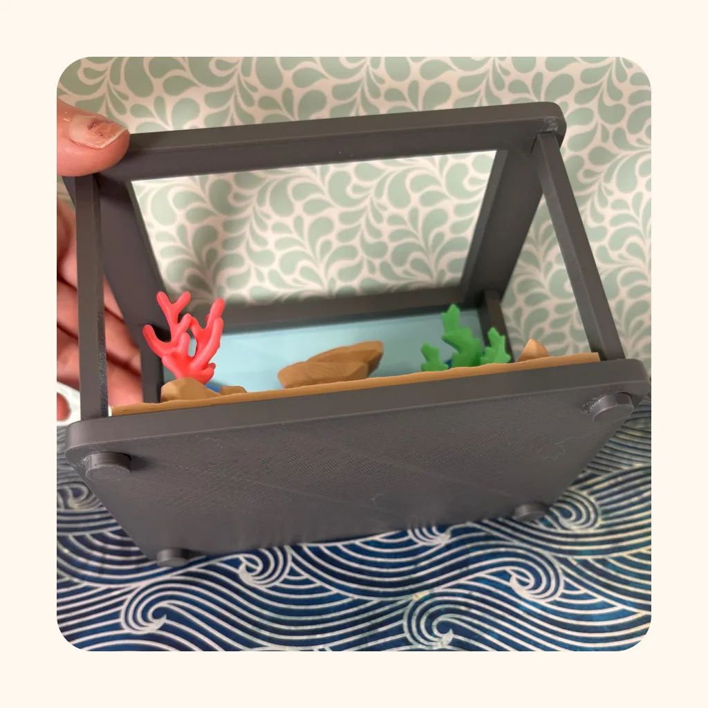 Fish Tank Diorama — photo 6