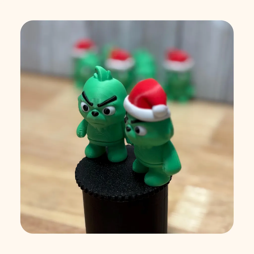 Grinch & Santa — photo 4