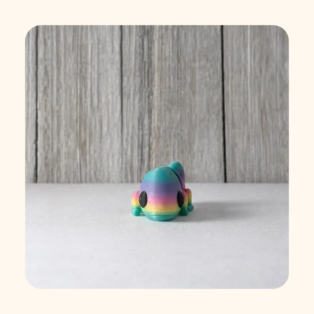 Rainbow Chameleon — photo 3